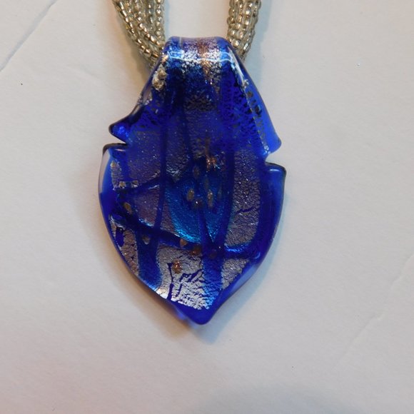 Vintage Six Strand Beaded Blue and Silver Glass Pendant Necklace - Picture 9 of 9